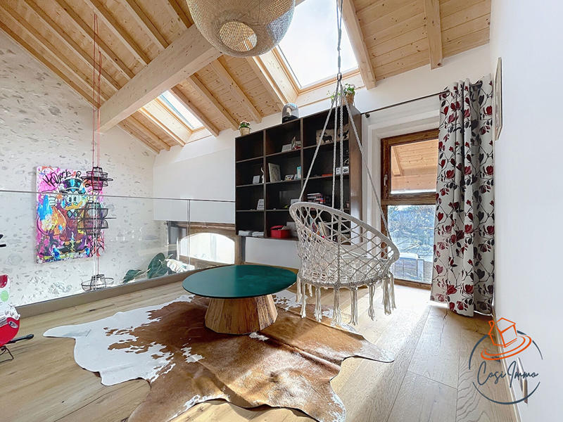 Maison - 203 m² - 7 pièces