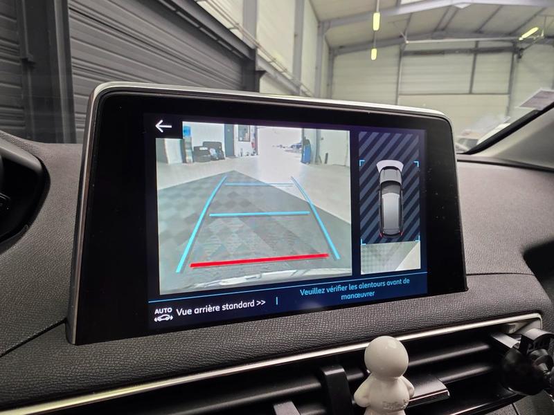 Peugeot 3008 II 1.6 225h 180 Hybrid Eat8 Allure