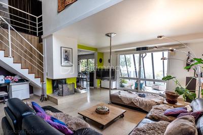 Maison d'architecte - 155 m² - 6 pièces