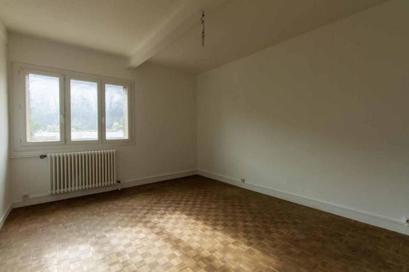 Maison - 272 m² - 10 pièces