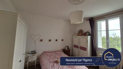 Maison - 249 m² - 12 pièces