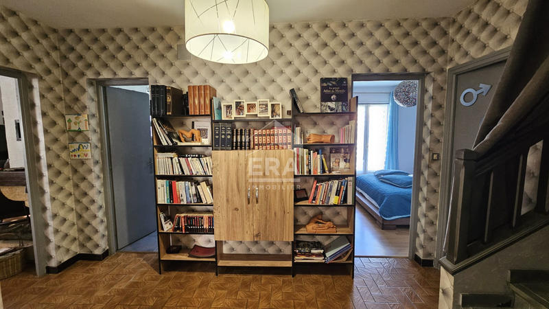 Maison - 140 m² - 5 pièces