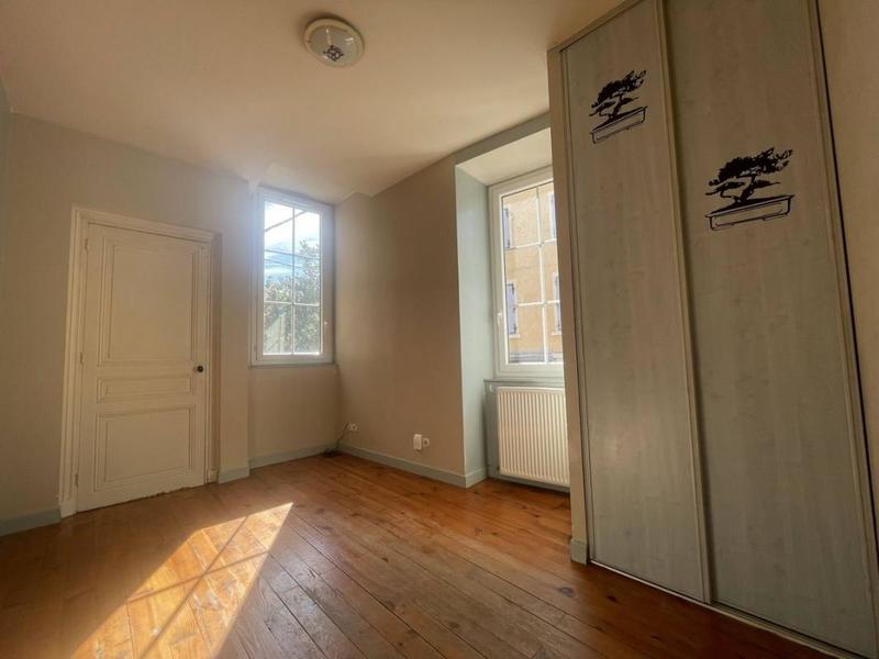 Immeuble - 147 m² - 4 pièces