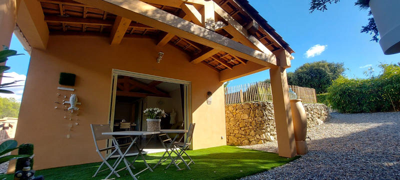 Villa - 161 m² - 5 pièces