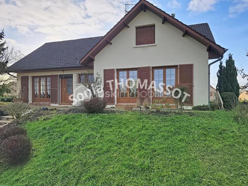 Maison - 149 m² - 7 pièces