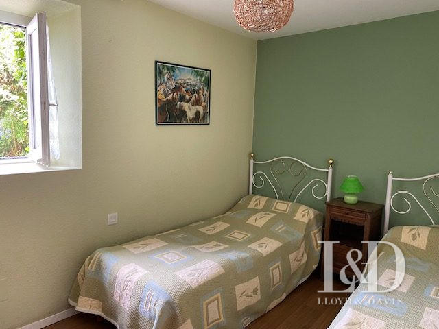 Maison ancienne - 500 m² - 21 pièces