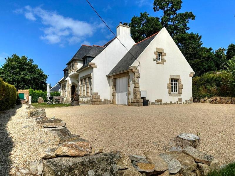 Maison - 136 m² - 6 pièces