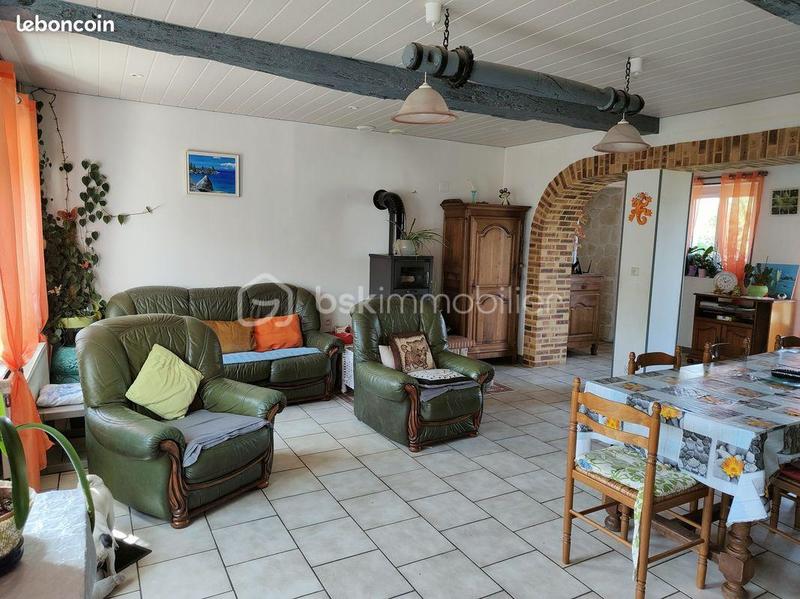 Maison - 222 m² - 10 pièces