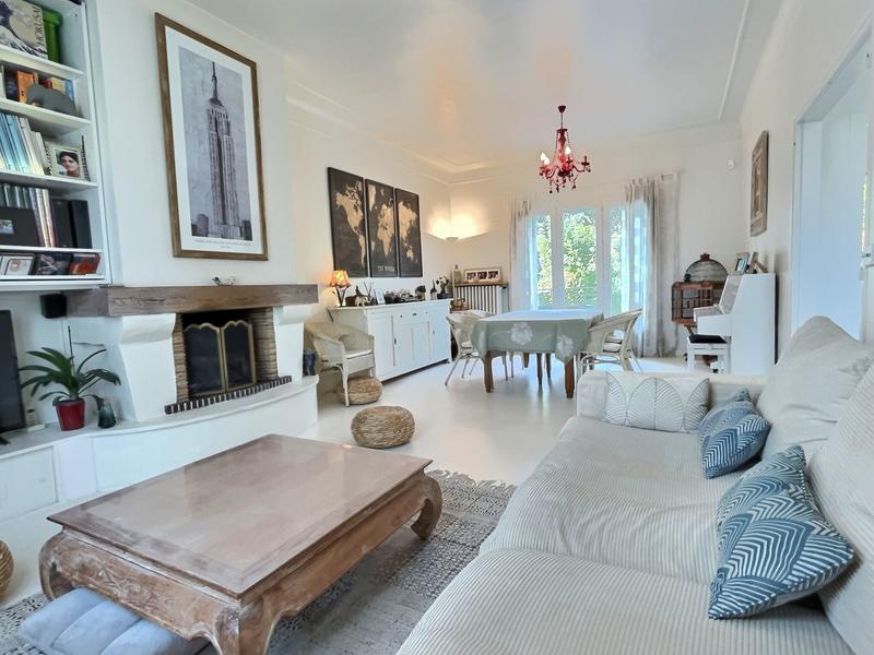 Maison - 122 m² - 6 pièces