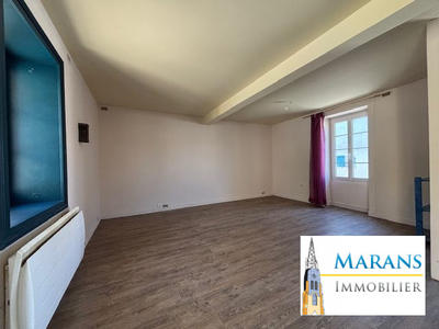 Maison traditionnelle - 160 m² - 7 pièces