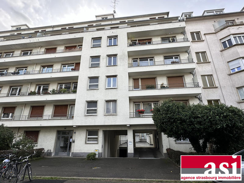 Parking / Garage - 9 m²