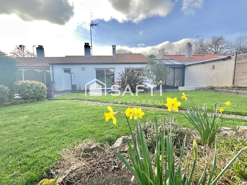 Maison - 121 m² - 6 pièces