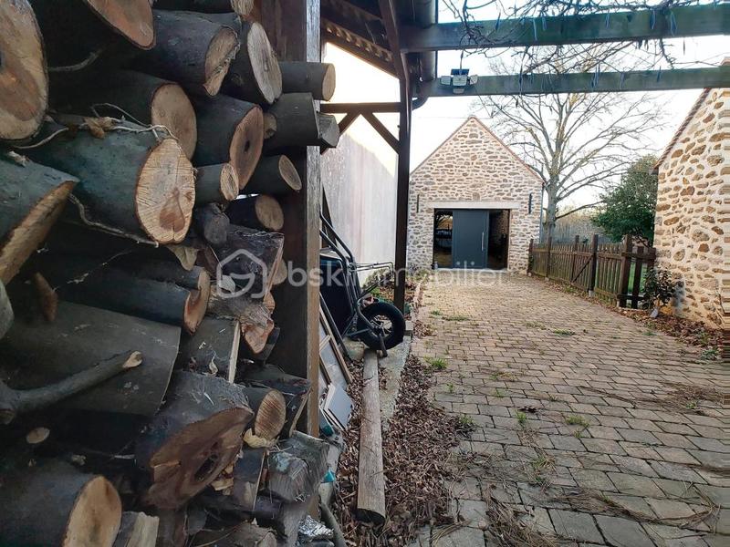 Maison - 202 m² - 6 pièces