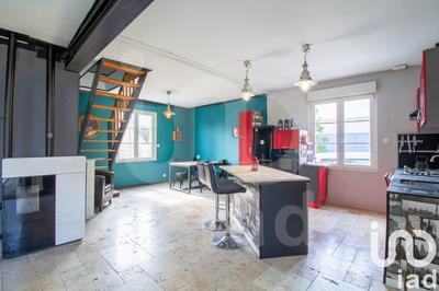 Maison - 120 m² - 5 pièces