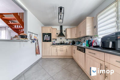 Maison - 110 m² - 5 pièces