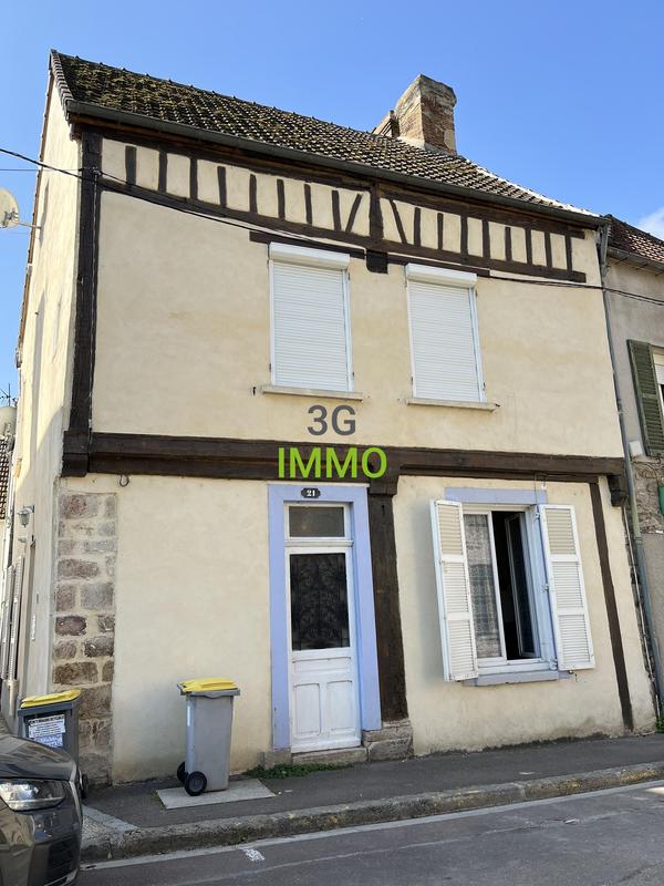 Maison de village - 85 m² - 4 pièces