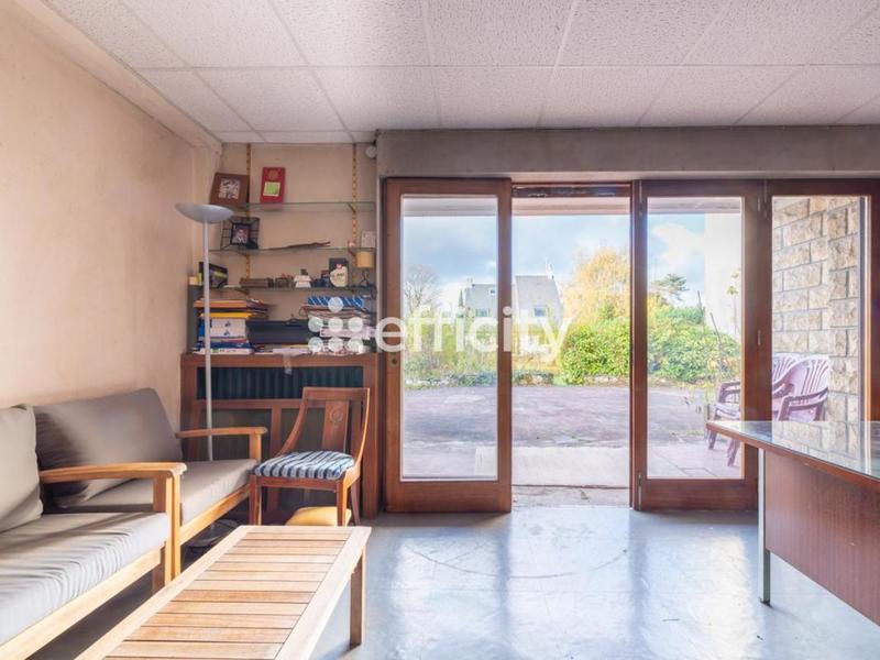 Pavillon - 311 m² - 8 pièces