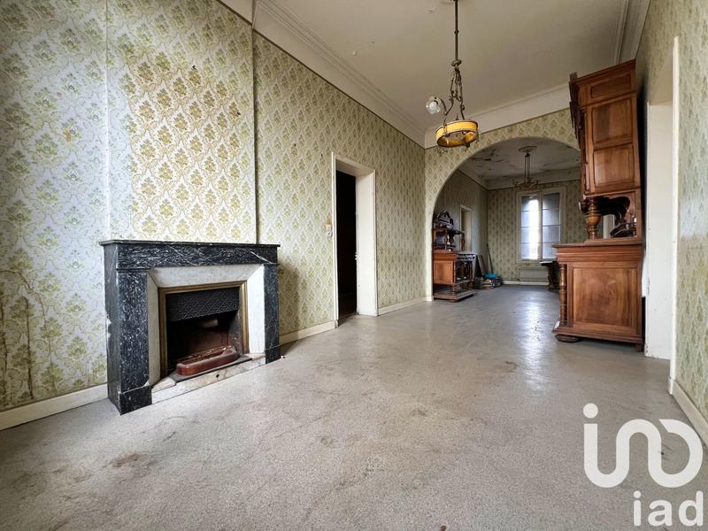 Maison - 430 m² - 10 pièces