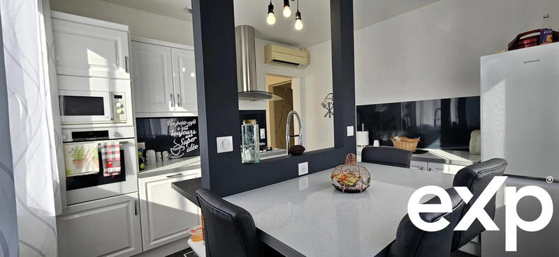 Maison - 110 m² - 6 pièces