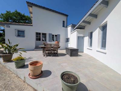 Maison - 183 m² - 5 pièces