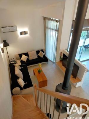 Maison - 225 m² - 10 pièces