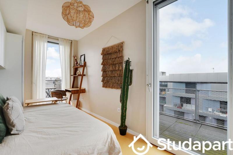 Chambre - 11 m² - 1 pièce