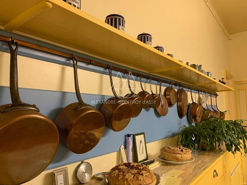 Château - 1 100 m² - 19 pièces