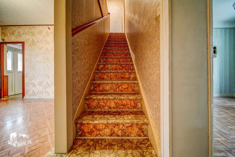 Maison - 89 m² - 5 pièces