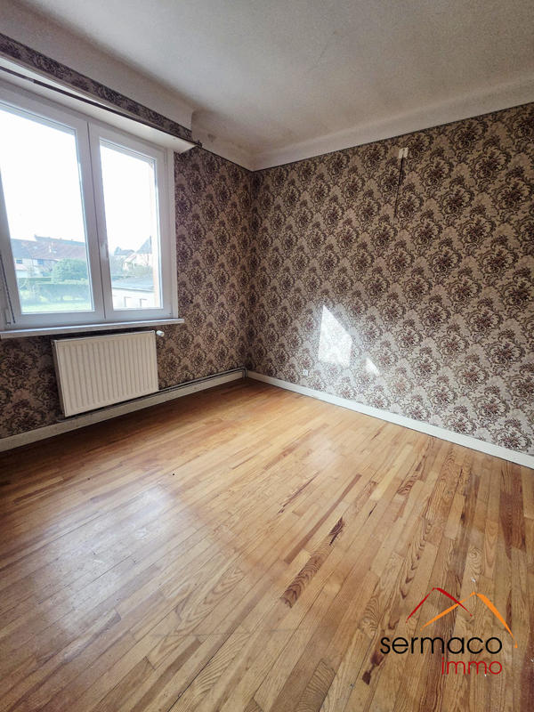 Maison - 160 m² - 8 pièces