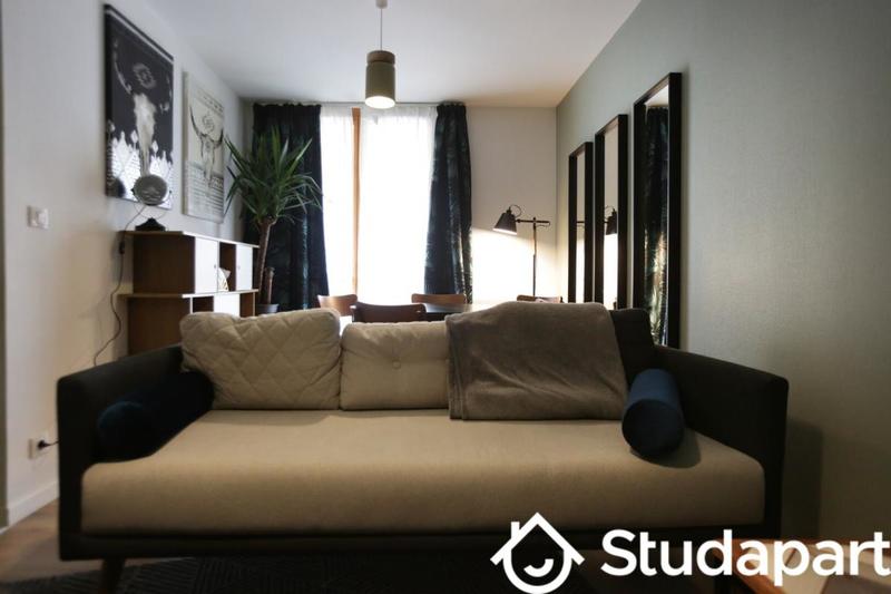 Chambre - 12 m² - 1 pièce