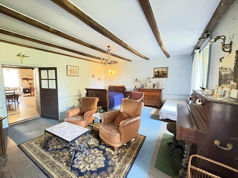 Maison de village - 138 m² - 4 pièces