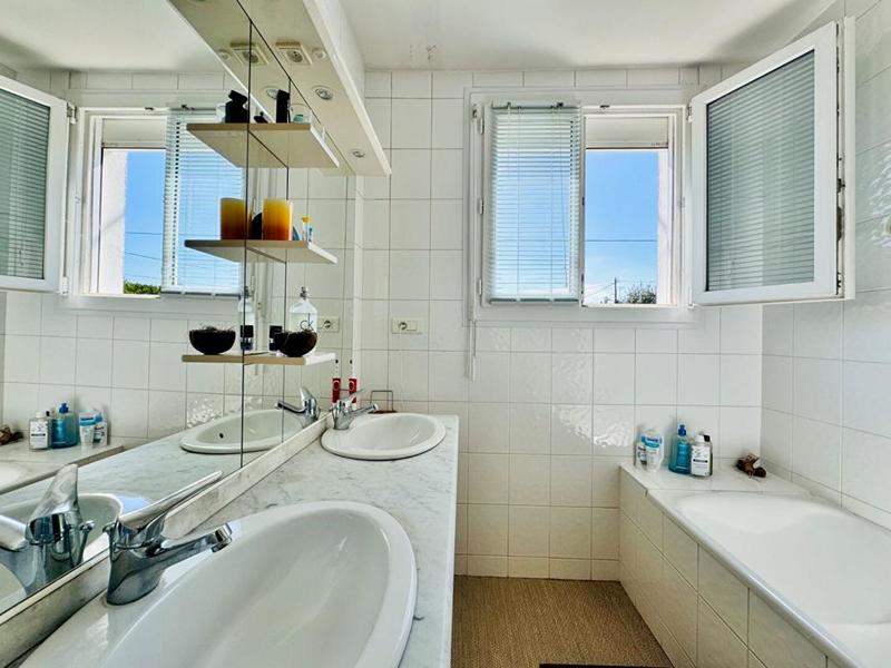 Maison - 133 m² - 6 pièces