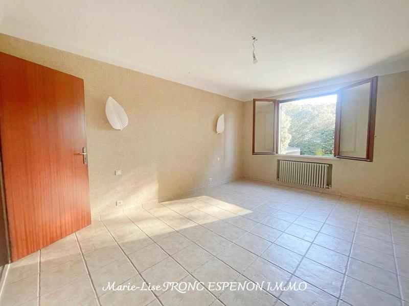 Villa - 194 m² - 7 pièces