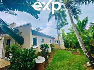 Villa - 245 m² - 7 pièces