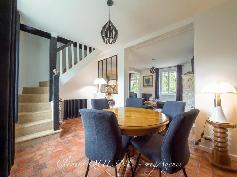 Maison - 182 m² - 7 pièces