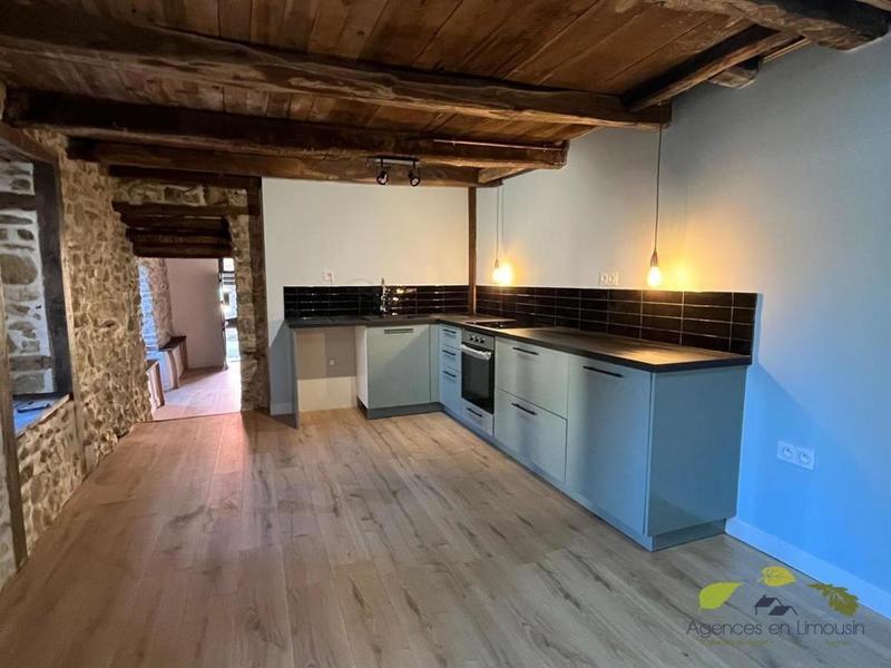 Maison - 92 m² - 3 pièces