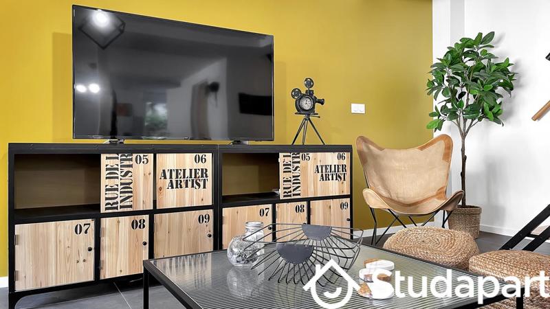 Chambre - 14 m² - 1 pièce