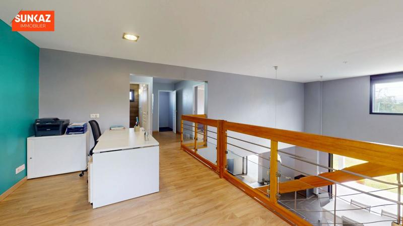 Maison - 170 m² - 4 pièces