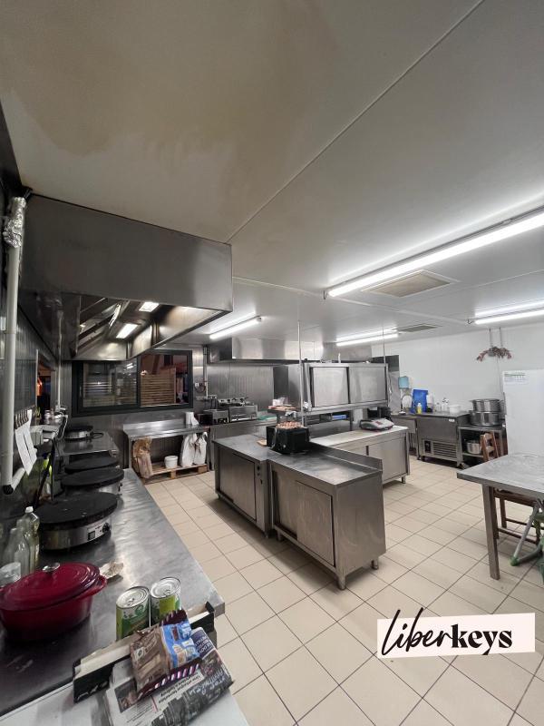 Local commercial - 471 m² - 1 pièce