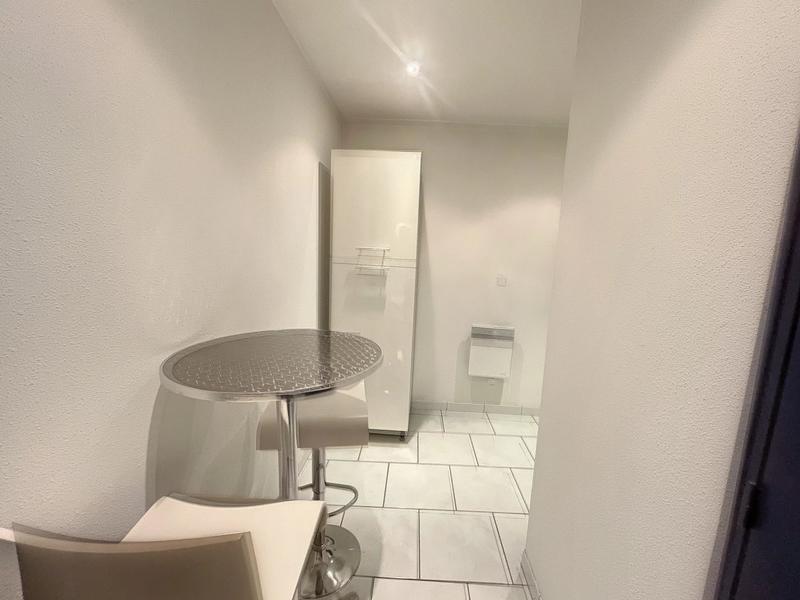 Local commercial - 195 m² - 5 pièces