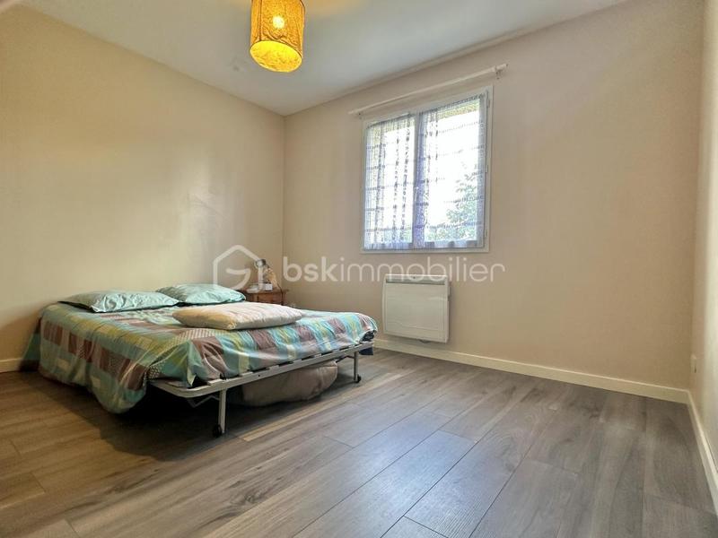 Pavillon - 130 m² - 7 pièces