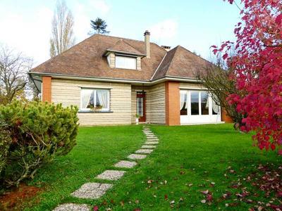 Maison - 143 m² - 6 pièces