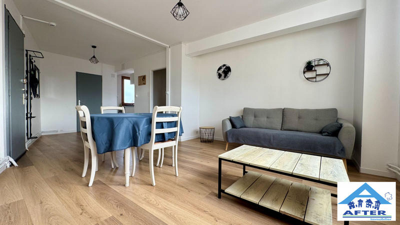 Appartement - 111 m² - 5 pièces