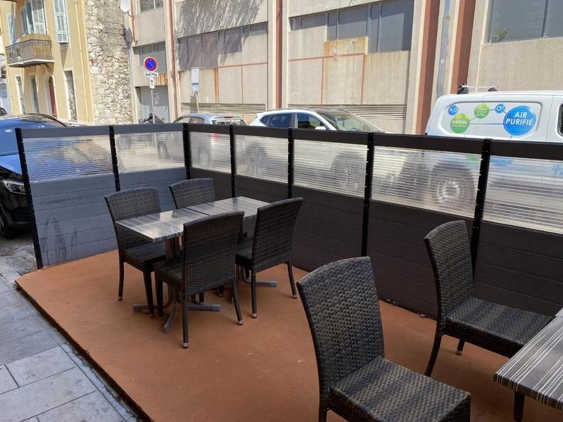 Local commercial - 106 m² - 4 pièces