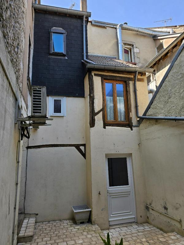 Maison - 82 m² - 4 pièces