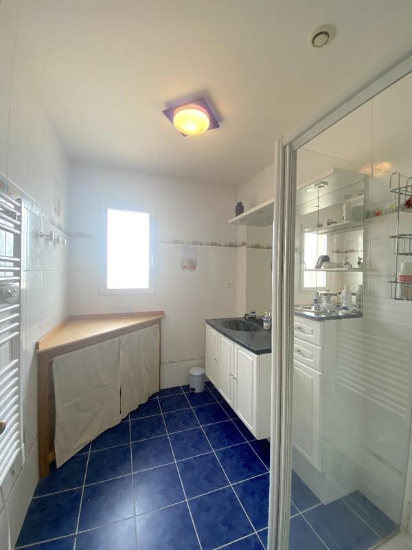 Maison - 180 m² - 6 pièces