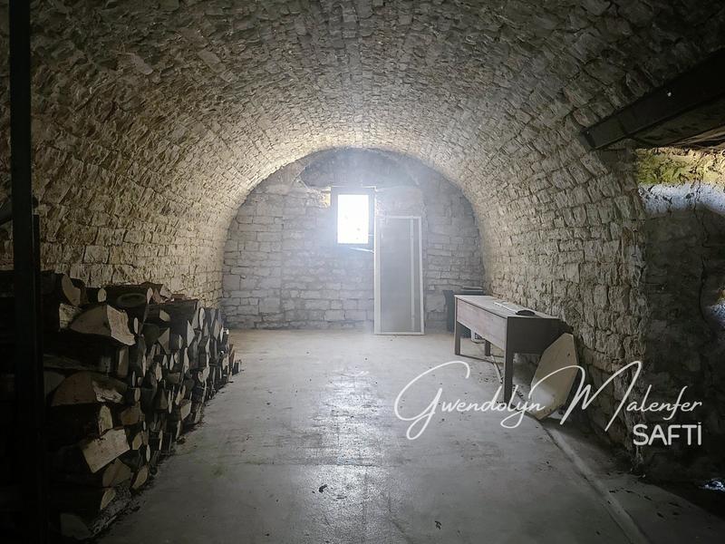 Maison - 99 m² - 4 pièces