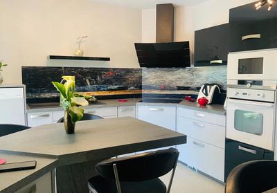 Villa - 200 m² - 7 pièces