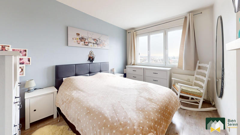 Appartement - 82 m² - 4 pièces