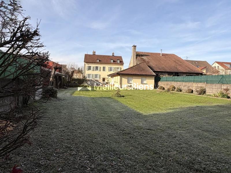 Maison bourgeoise - 313 m² - 10 pièces